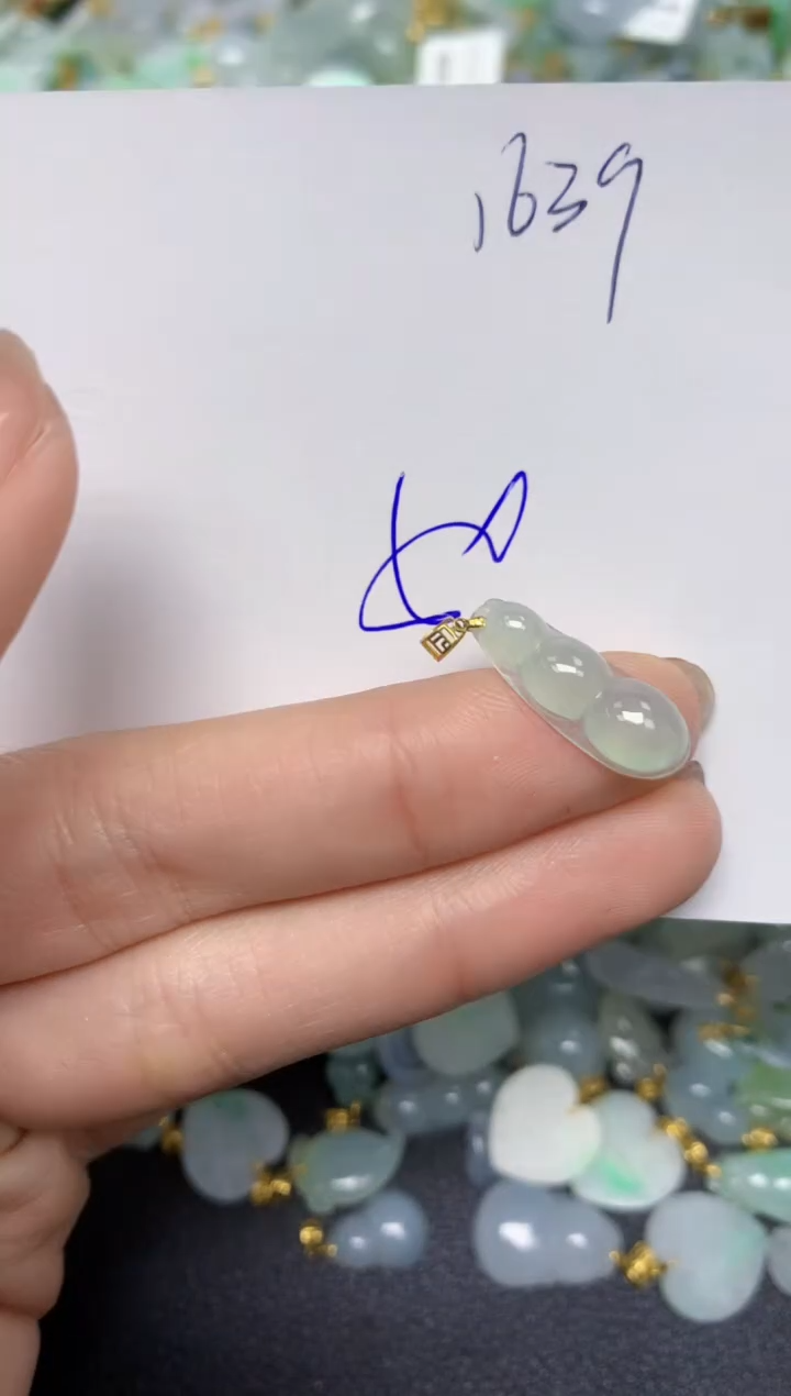 【闪购商品】翡翠颈饰18K金镶嵌 天然翡翠A货