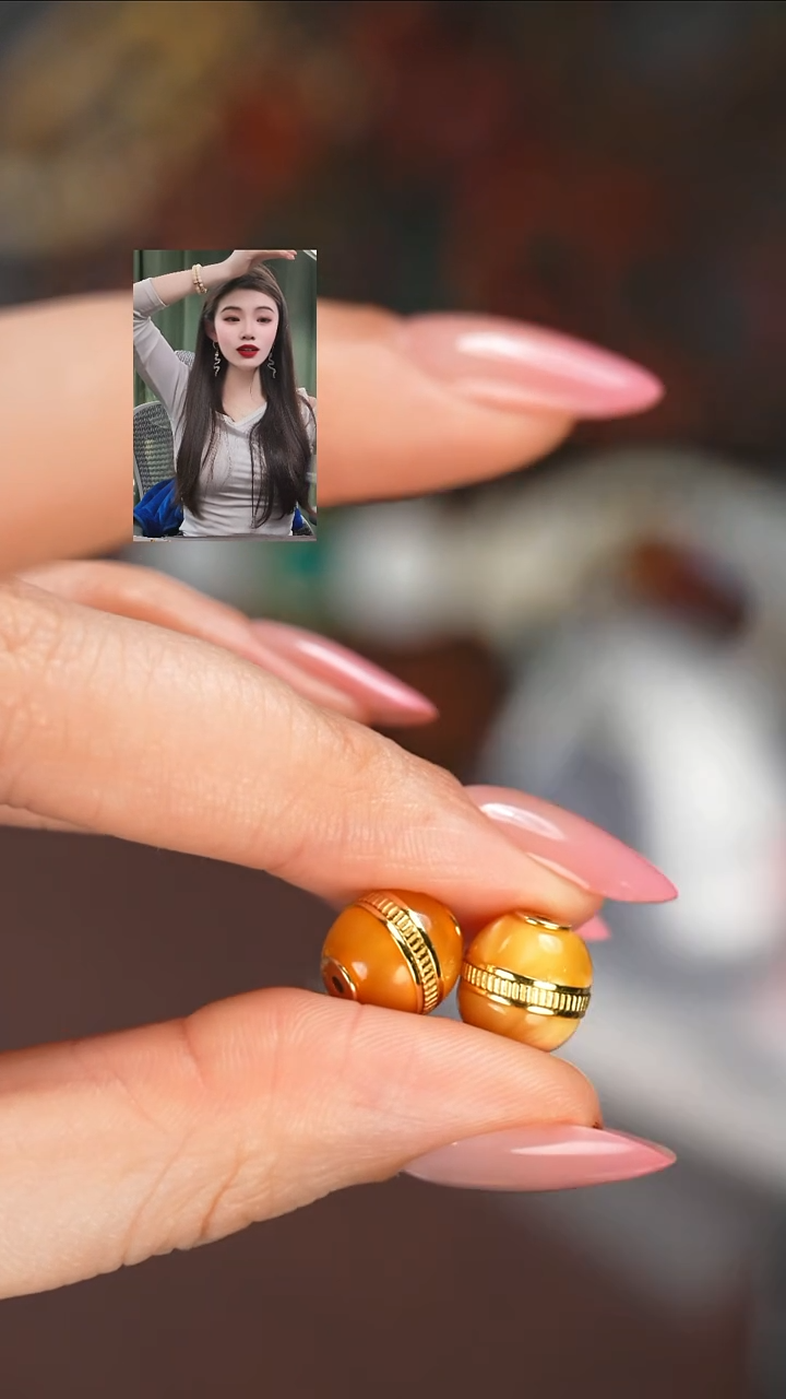 【闪购商品】蜜蜡裸石未镶嵌111111111