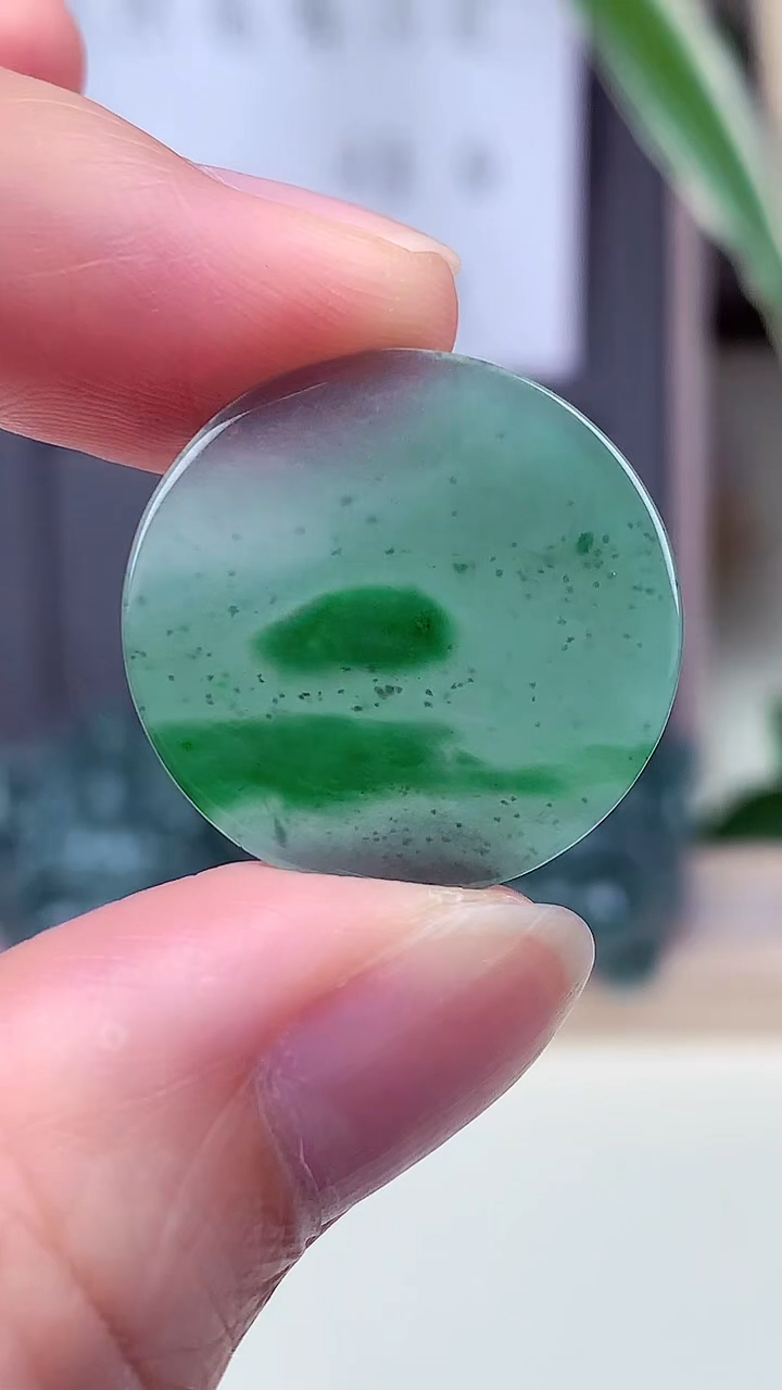 翡翠未镶嵌颈饰裸石界面