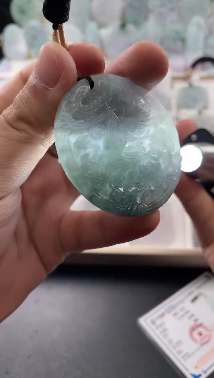 颈饰未镶嵌翡翠....10/9/.212