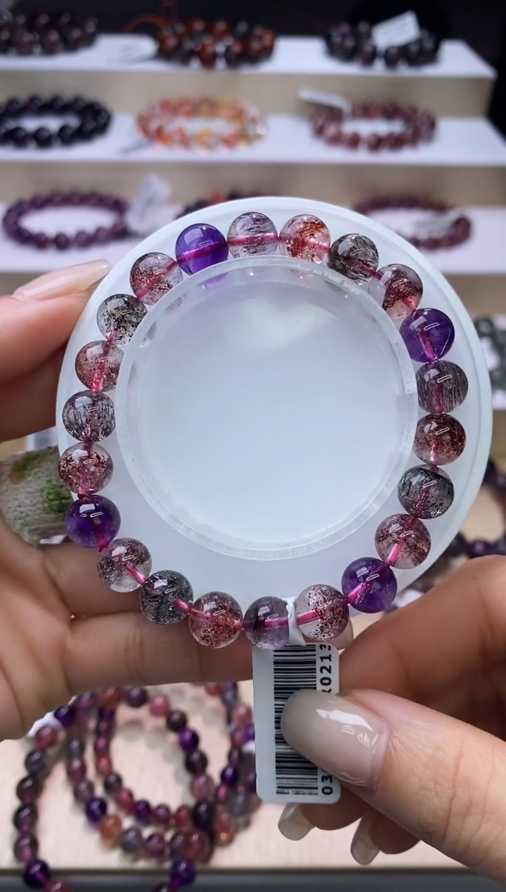 【闪购商品】水晶手链未镶嵌黑加仑超七9m+