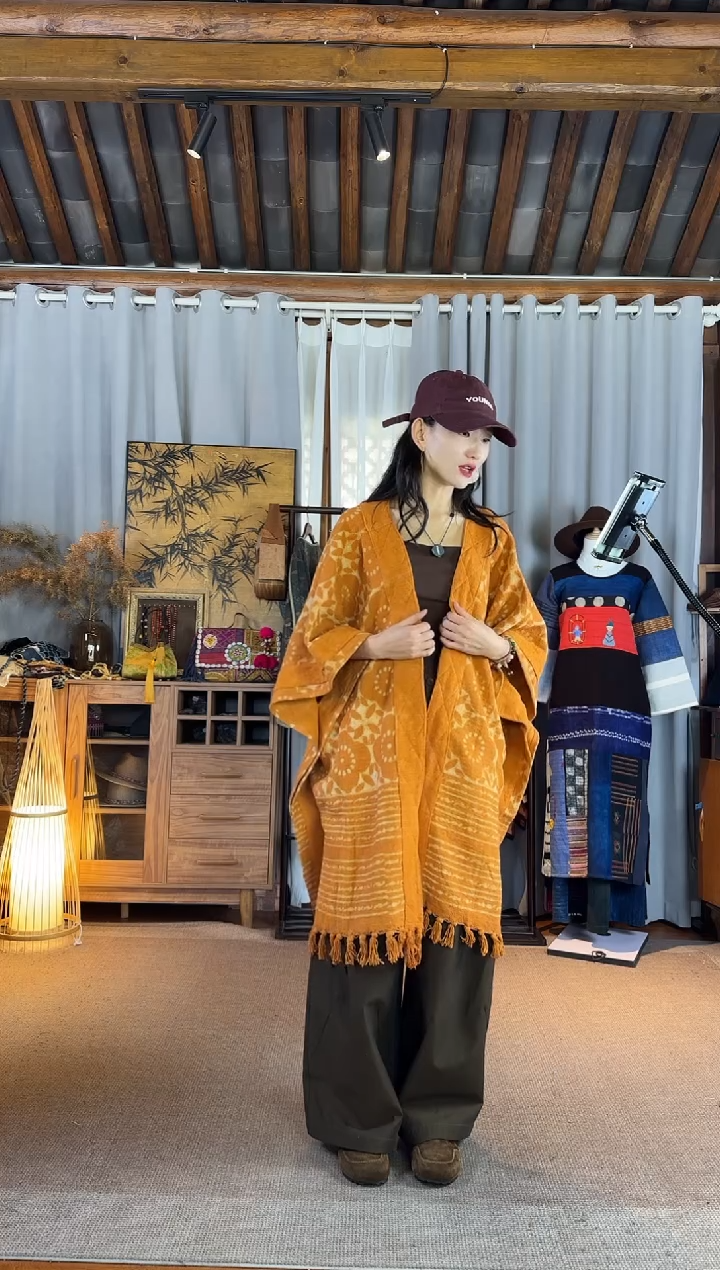 ?*育设计师款橘色拓印大斗篷