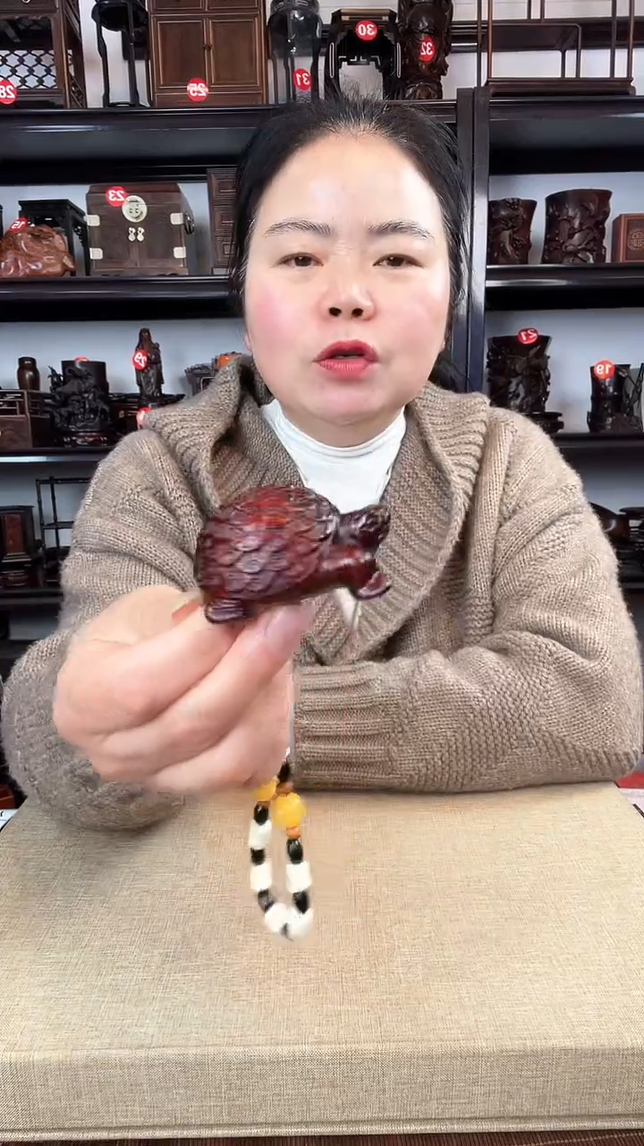【闪购商品】木137老李红木工艺品