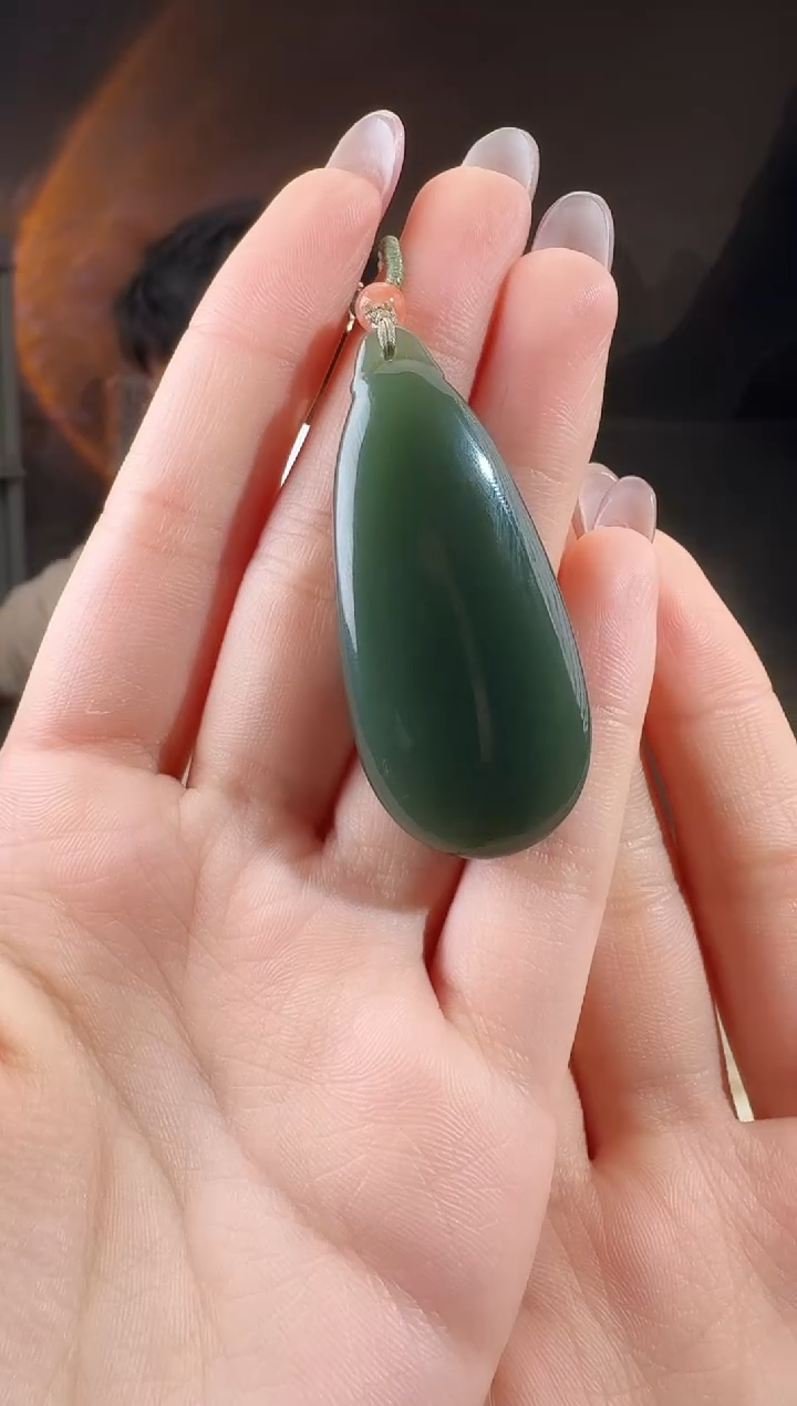 颈饰未镶嵌和田玉无事牌