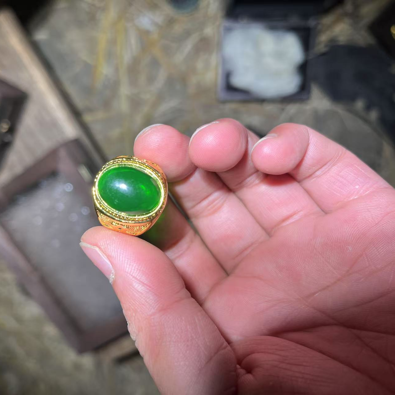 精品戒选精选平安绿宝戒