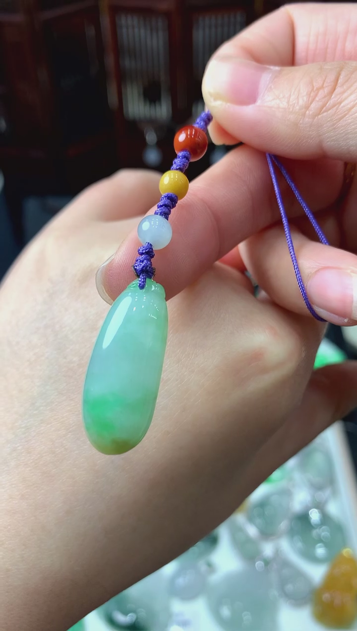 【闪购商品】翡翠吊坠(不含链)未镶嵌挂件