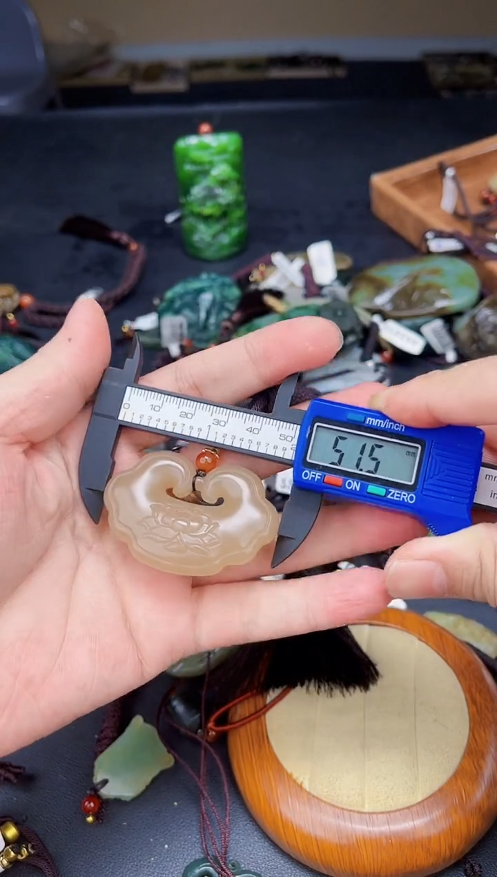 玉拍一发一拍一发一