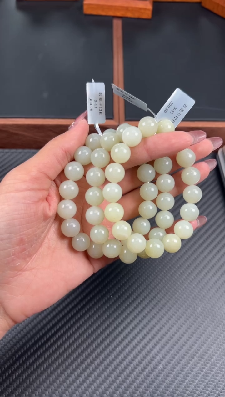 手串未镶嵌和田玉若羌微色差卡12Jm多样性发货拍一发一