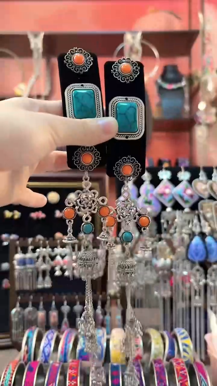 织绣 云织谣民族风精美饰品   6