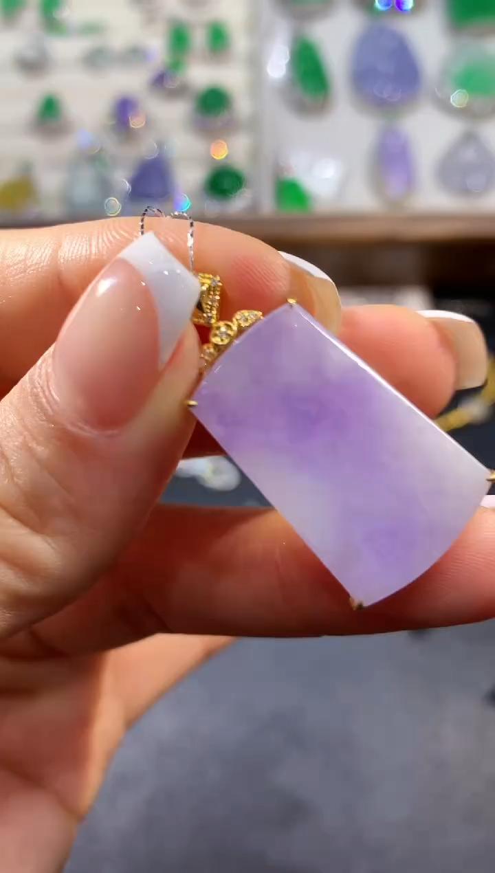 【闪购商品】翡翠吊坠(不含链)18K金镶嵌L0204