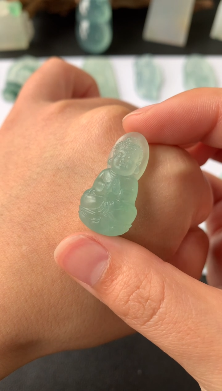 【闪购商品】定制翡翠未镶嵌翡翠