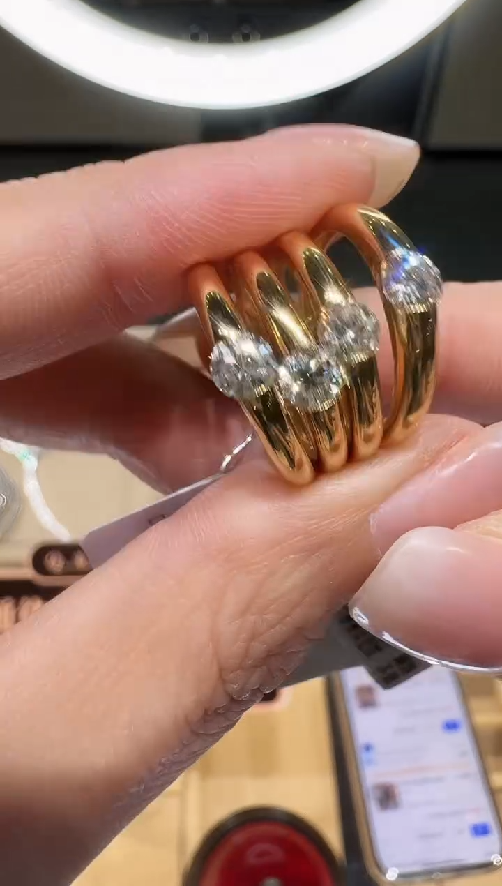 戒指18K金镶嵌钻石30分主钻【胖胖】【泥鳅背】多样性发其一