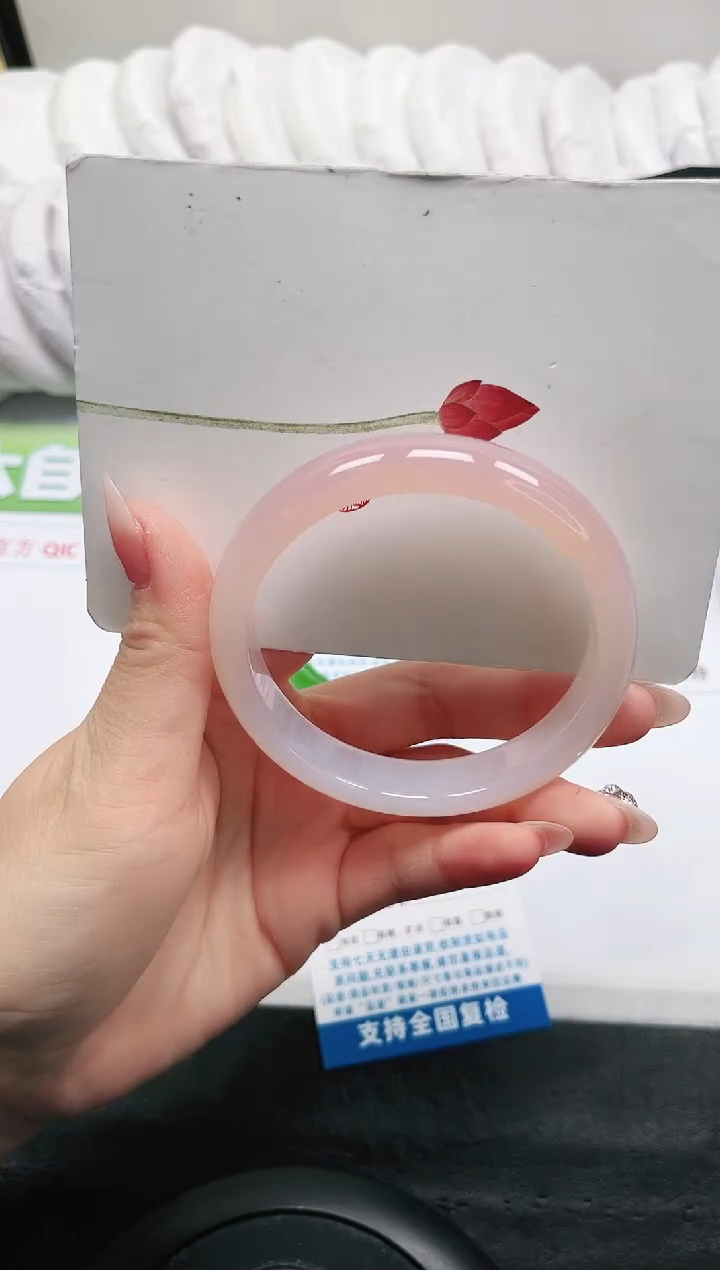 【闪购商品】石英质玉手镯未镶嵌110-60