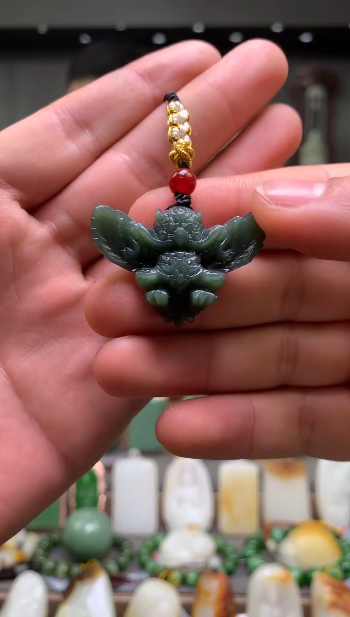 【闪购商品】和田玉吊坠未镶嵌吊坠（多样性发货）