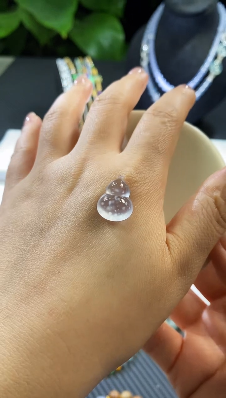 【闪购商品】翡翠挂件未镶嵌葫芦