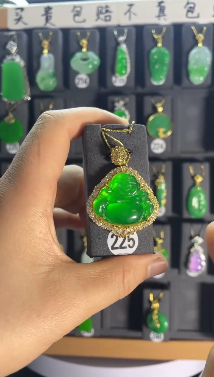 【闪购商品】翡翠颈饰银S925镶嵌225....