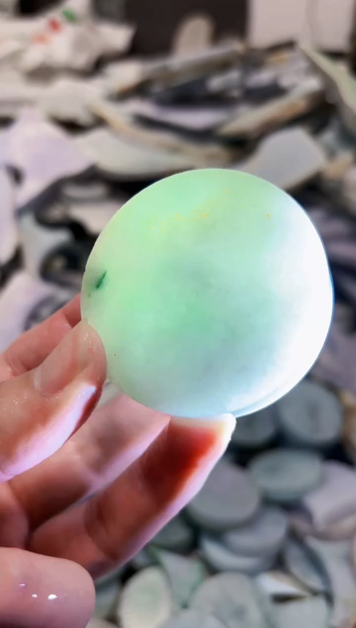 【闪购商品】翡翠颈饰未镶嵌A货白文1909