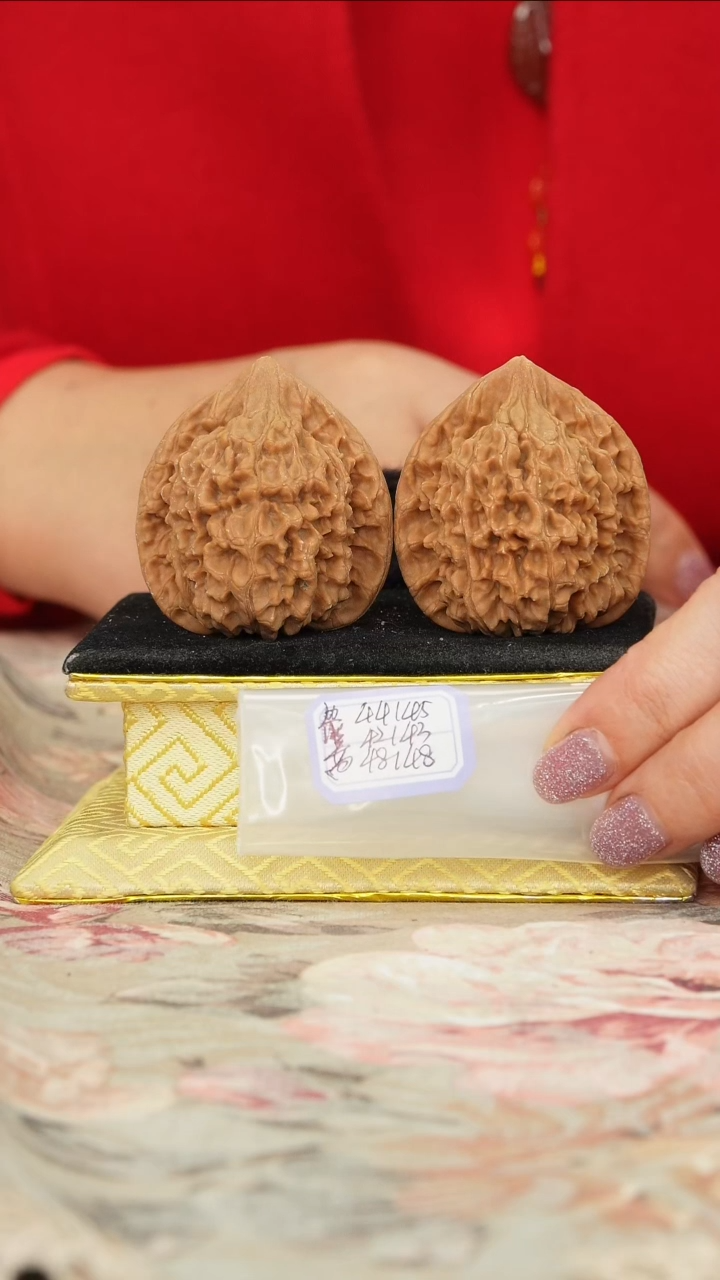 【闪购商品】文玩核桃把件官帽