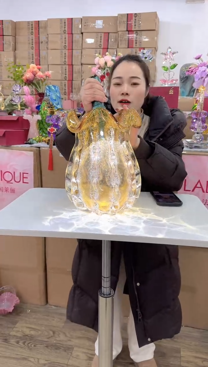 【闪购商品】无铅玻璃甄选花器-n-早钱袋子