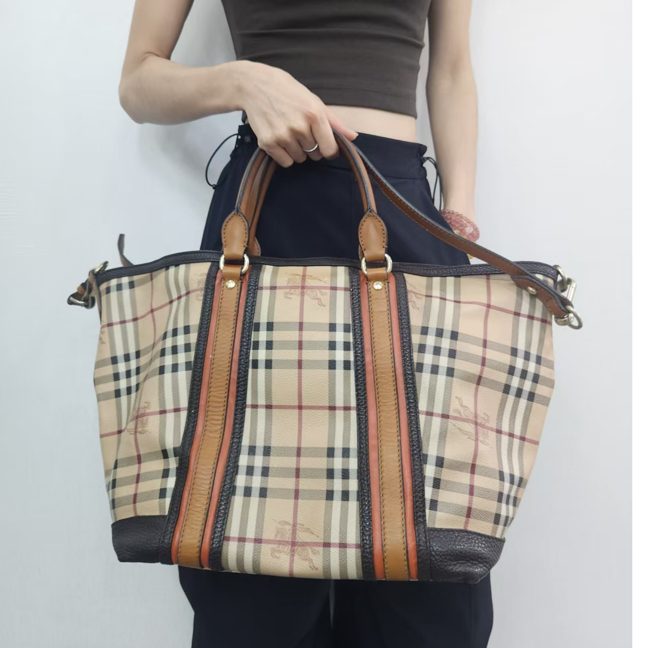 95新 BURBERRY/博柏利 经典战马格纹手提包/云海优选/H21779