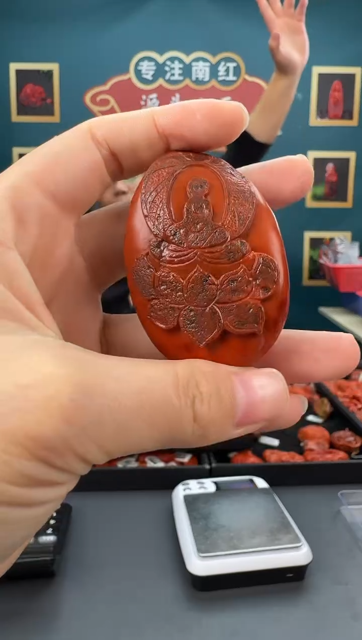 【闪购商品】南红玛瑙雕刻未镶嵌105ZB0306产品一个