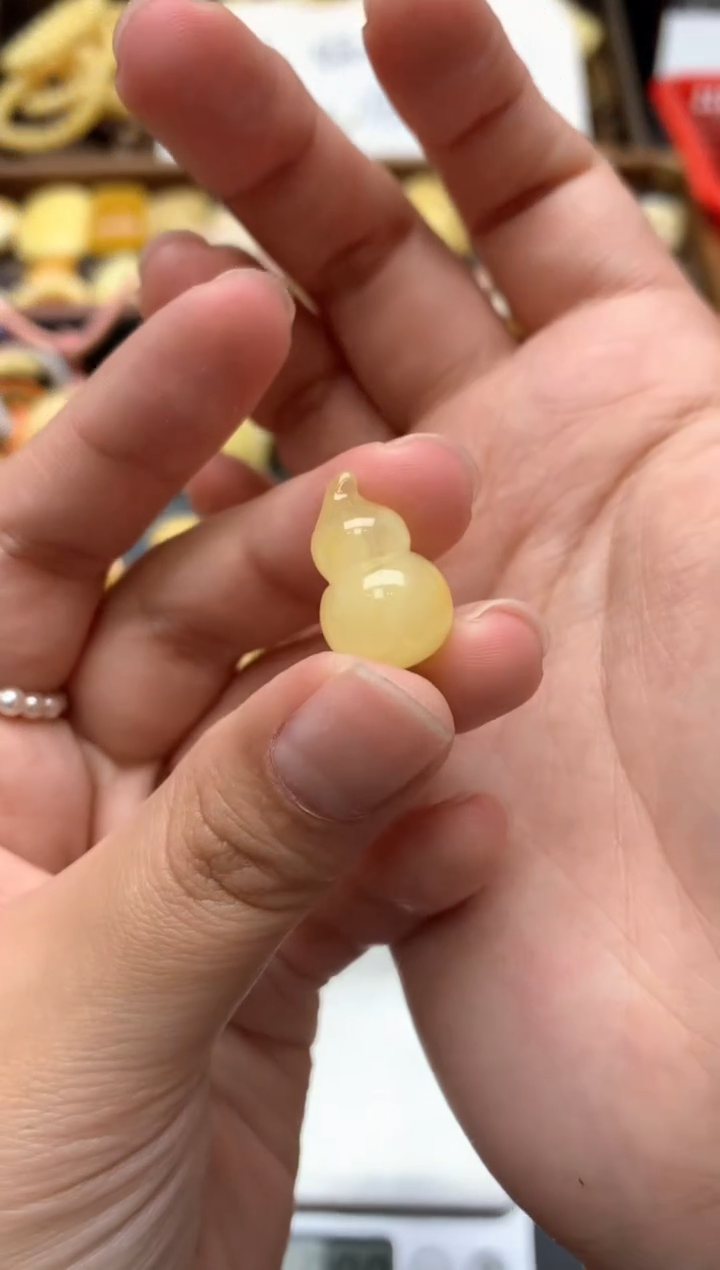 【闪购商品】琥珀珠宝奇石未镶嵌014琥珀蜜蜡花粉有纹小坑介意勿拍