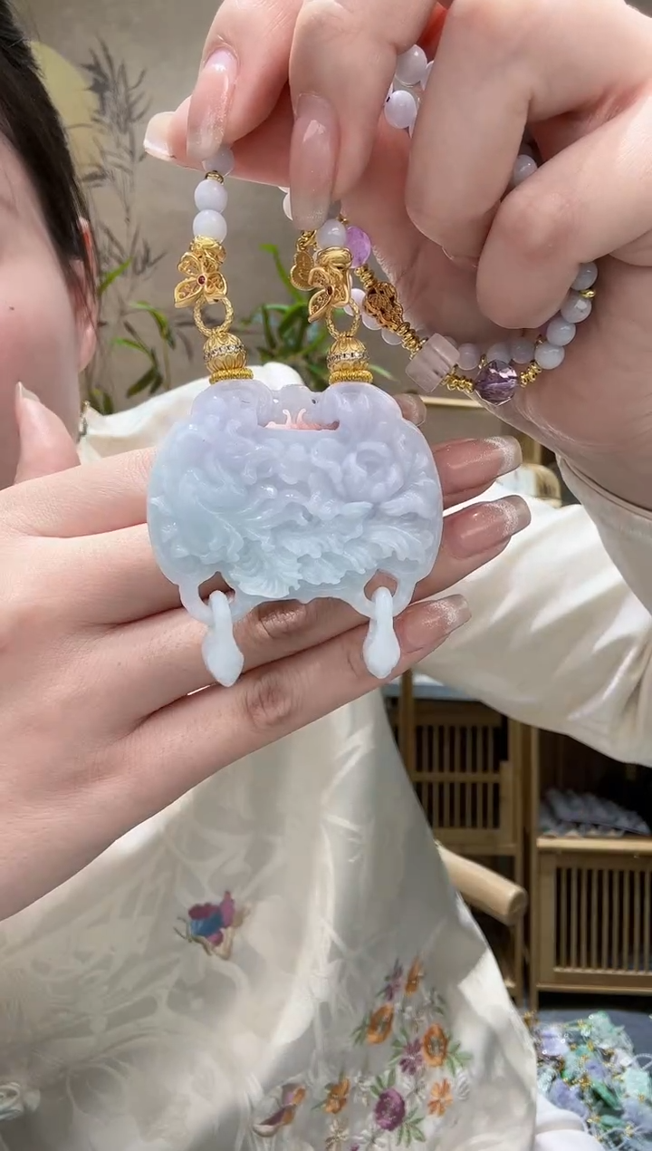 【闪购商品】翡翠颈饰未镶嵌吊坠