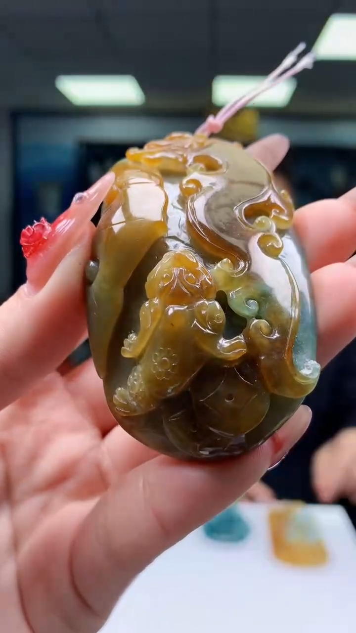 【闪购商品】定制翡翠未镶嵌1052ry-毛货挂件55