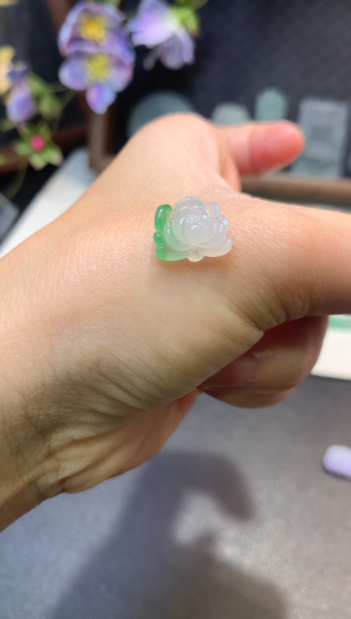 未镶嵌定制翡翠毛货