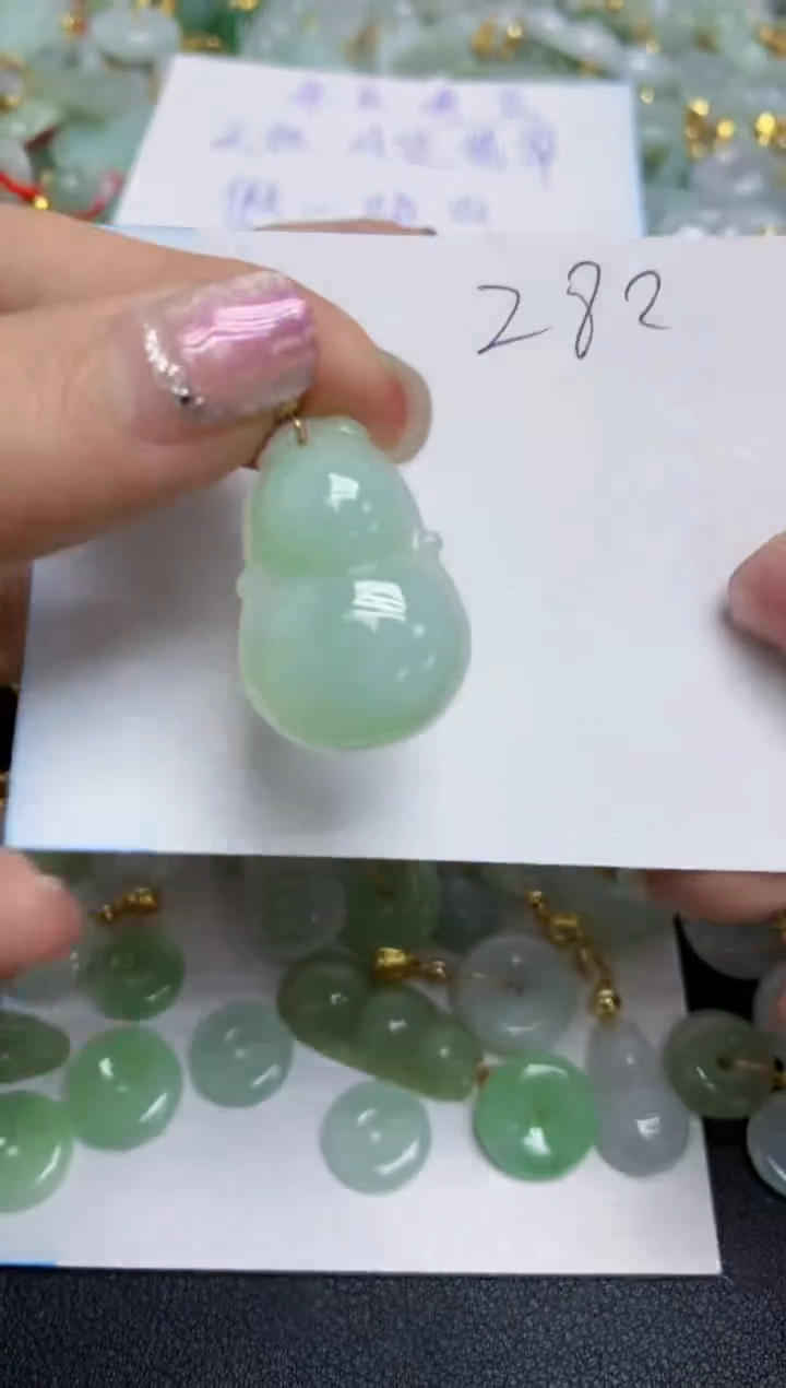 【闪购商品】翡翠颈饰合金天然翡翠A货