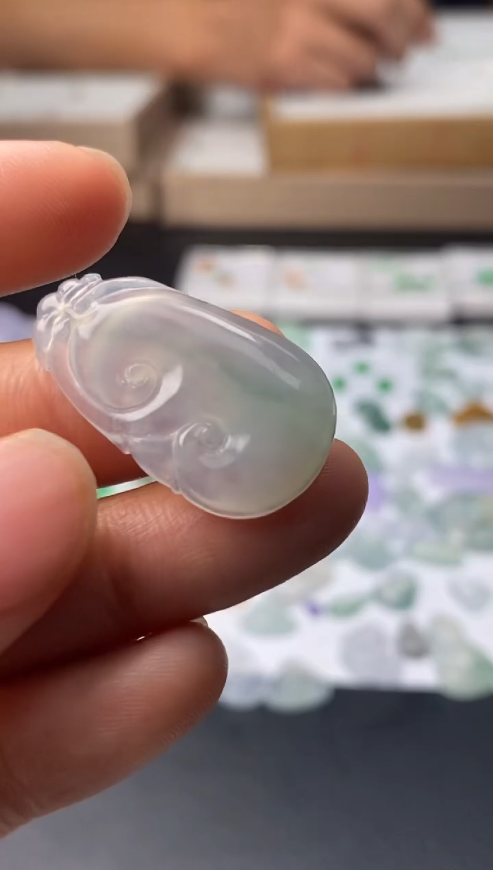 定制翡翠未镶嵌毛货翡翠~