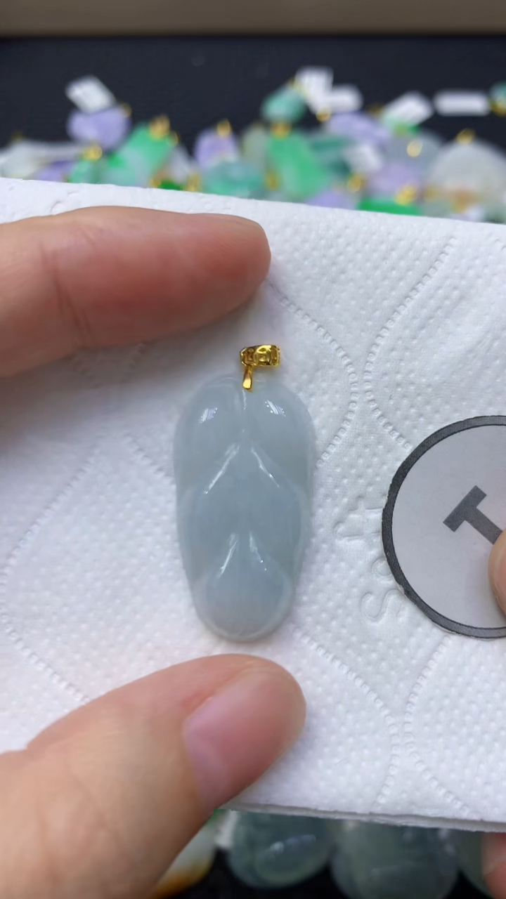 颈饰未镶嵌翡翠天然缅甸翡翠A货