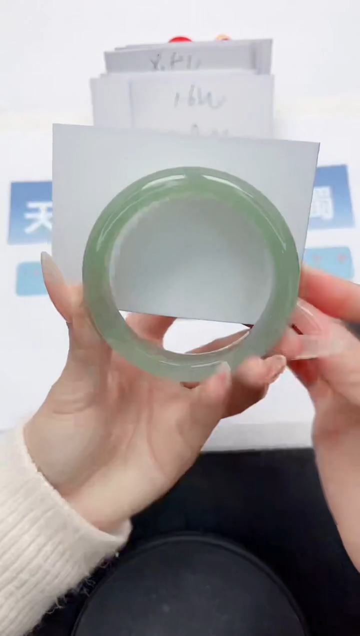 【闪购商品】石英质玉手镯未镶嵌G214-56.3