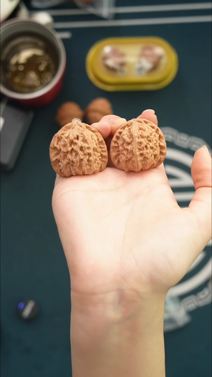 吊坠文玩核桃三角白38全