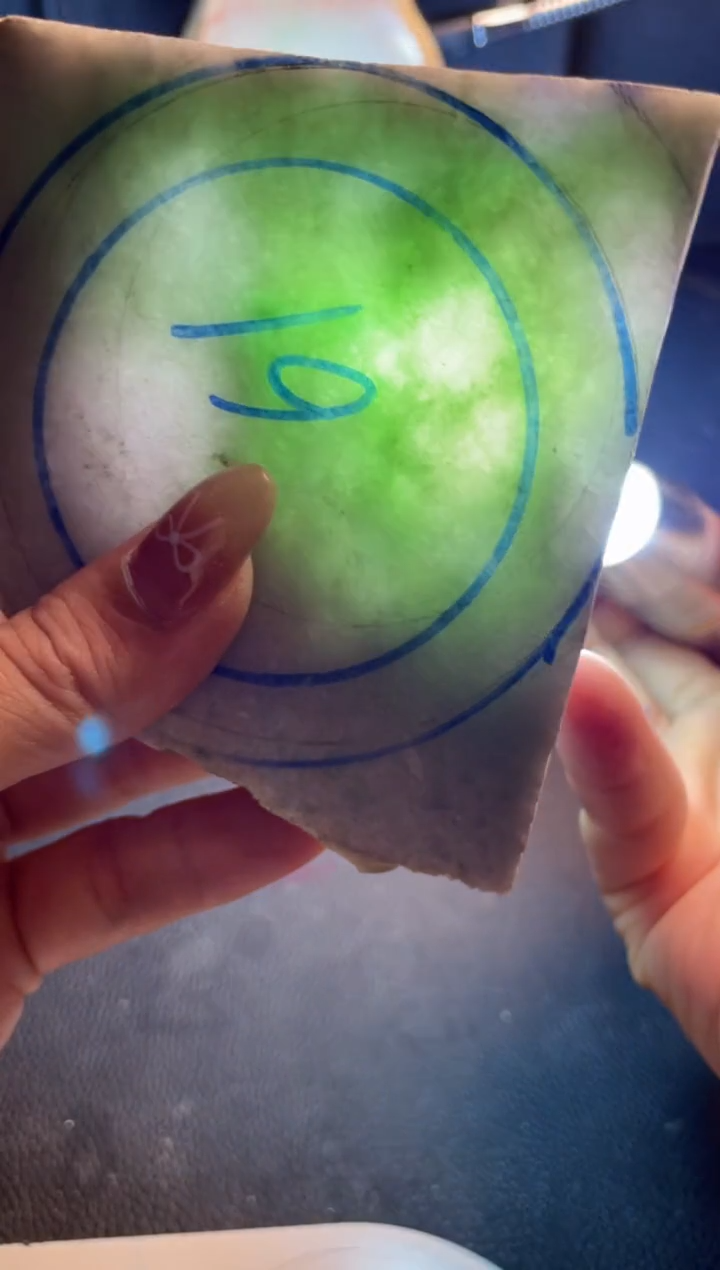 未镶嵌手镯定制翡翠@*僧翡翠