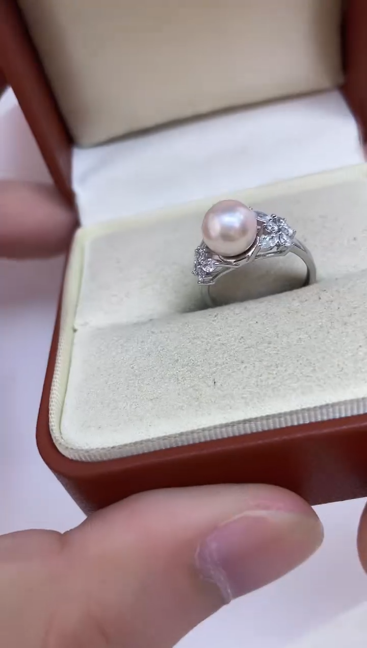 银S925镶嵌海水珍珠戒指