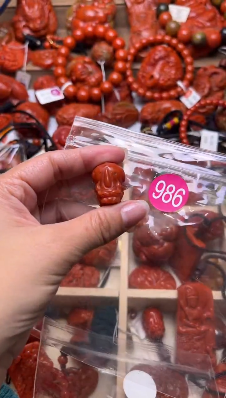 【闪购商品】南红玛瑙珠宝奇石未镶嵌986