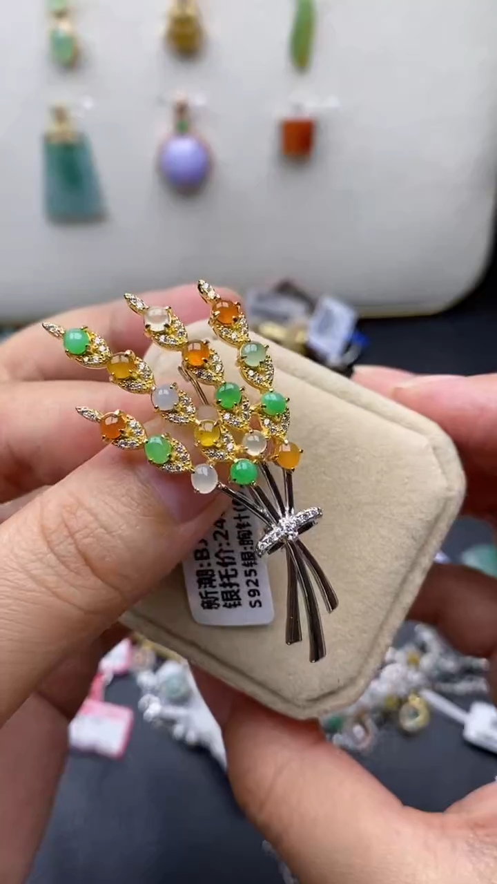 银S925镶嵌戒指翡翠4