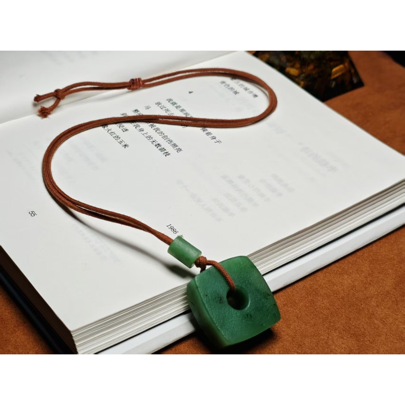 A1597 和田玉未镶嵌 和田方扣简颈饰29x11