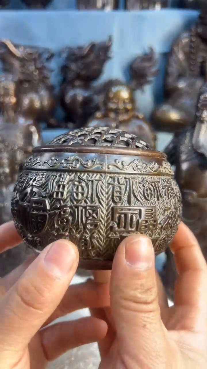 【闪购商品】1案台摆件  物品摆件