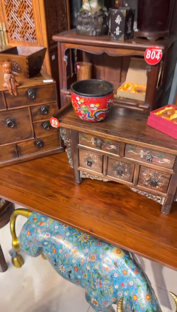 木木头款景泰蓝红缸680