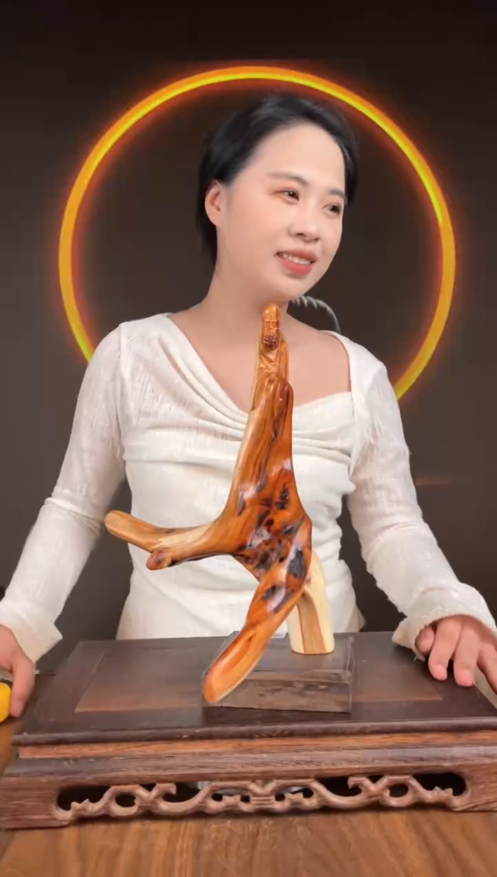 【闪购商品】柏木（崖柏）手工摆件,先抢先得!