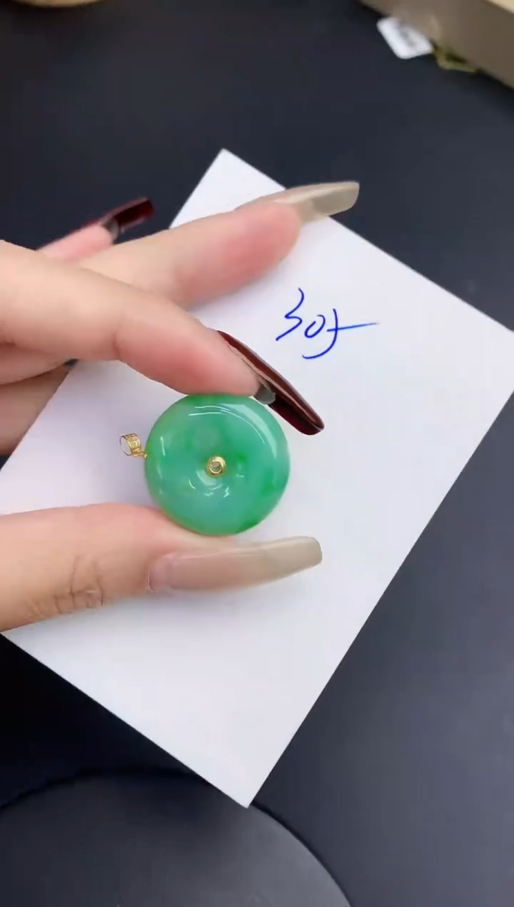【闪购商品】翡翠颈饰18K金镶嵌0000000000