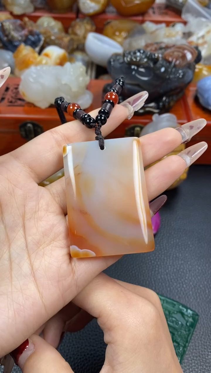 【闪购商品】玛瑙/玉髓挂件未镶嵌1