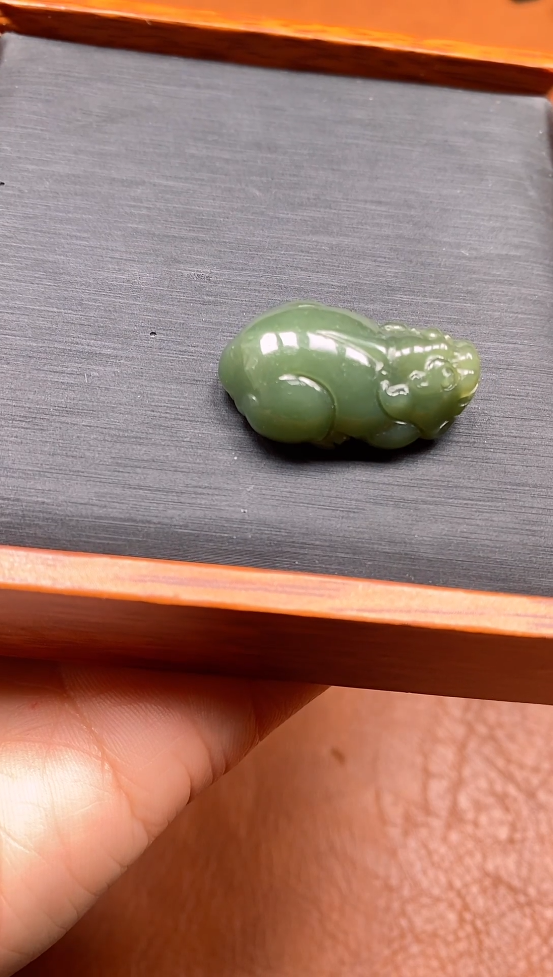 颈饰未镶嵌和田玉貔貅