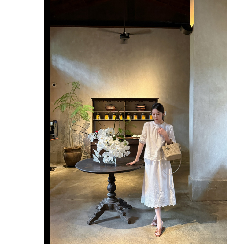 syna精致蕾丝花边甜美娃娃领小衫半裙套装