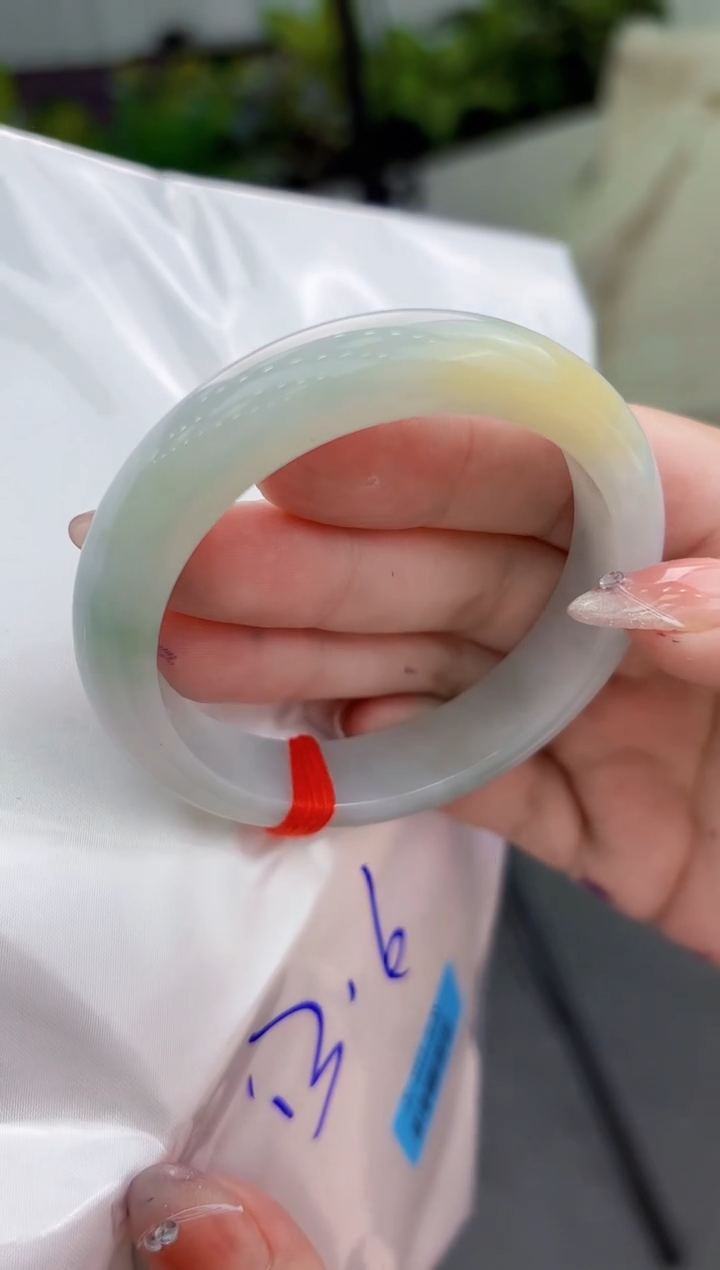 【闪购商品】翡翠手镯未镶嵌翡翠手镯