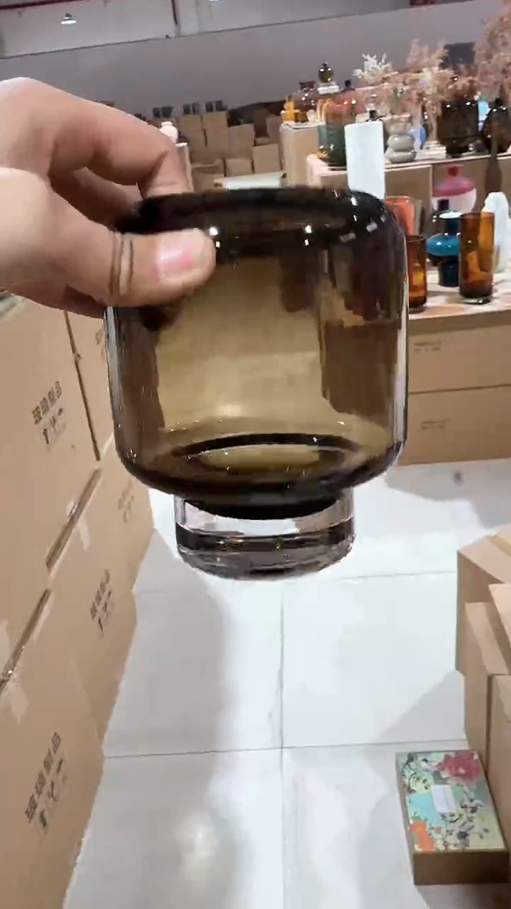 【闪购商品】玻璃咖色小瓶子