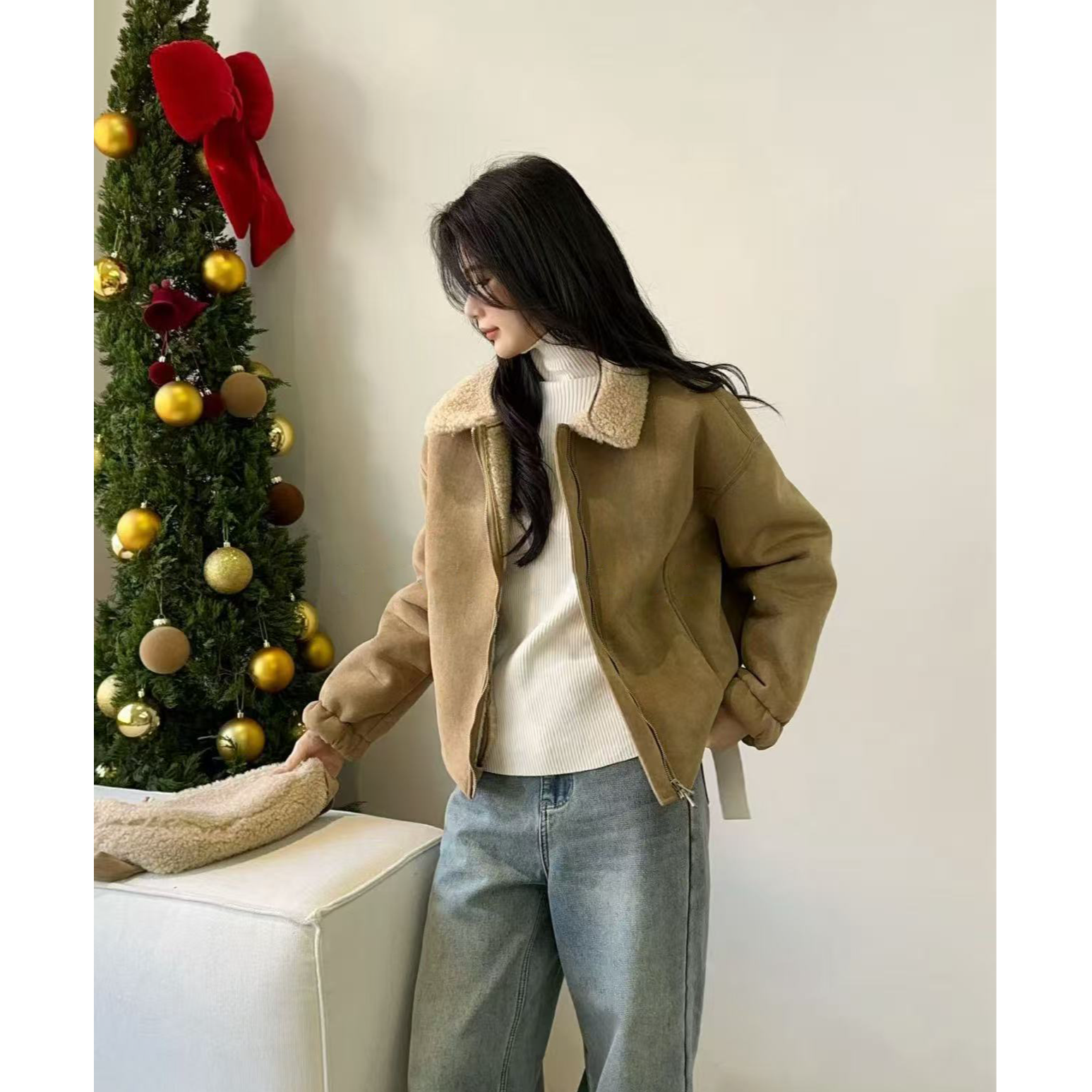 26093#对小个子超友好的秋冬氛围感皮毛一体麂皮绒外套