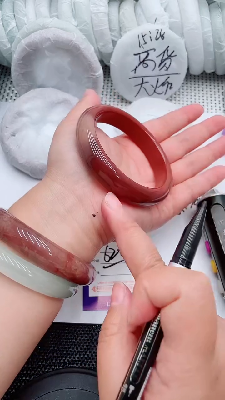 未镶嵌手镯石英质玉124-62-63